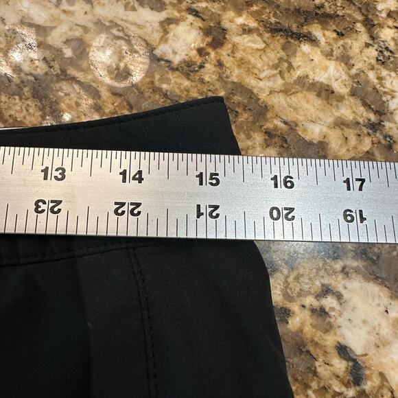 REI Women’s Size 10 Black Polyester Spandex Pants with UPF 50 - Picture 9 of 10